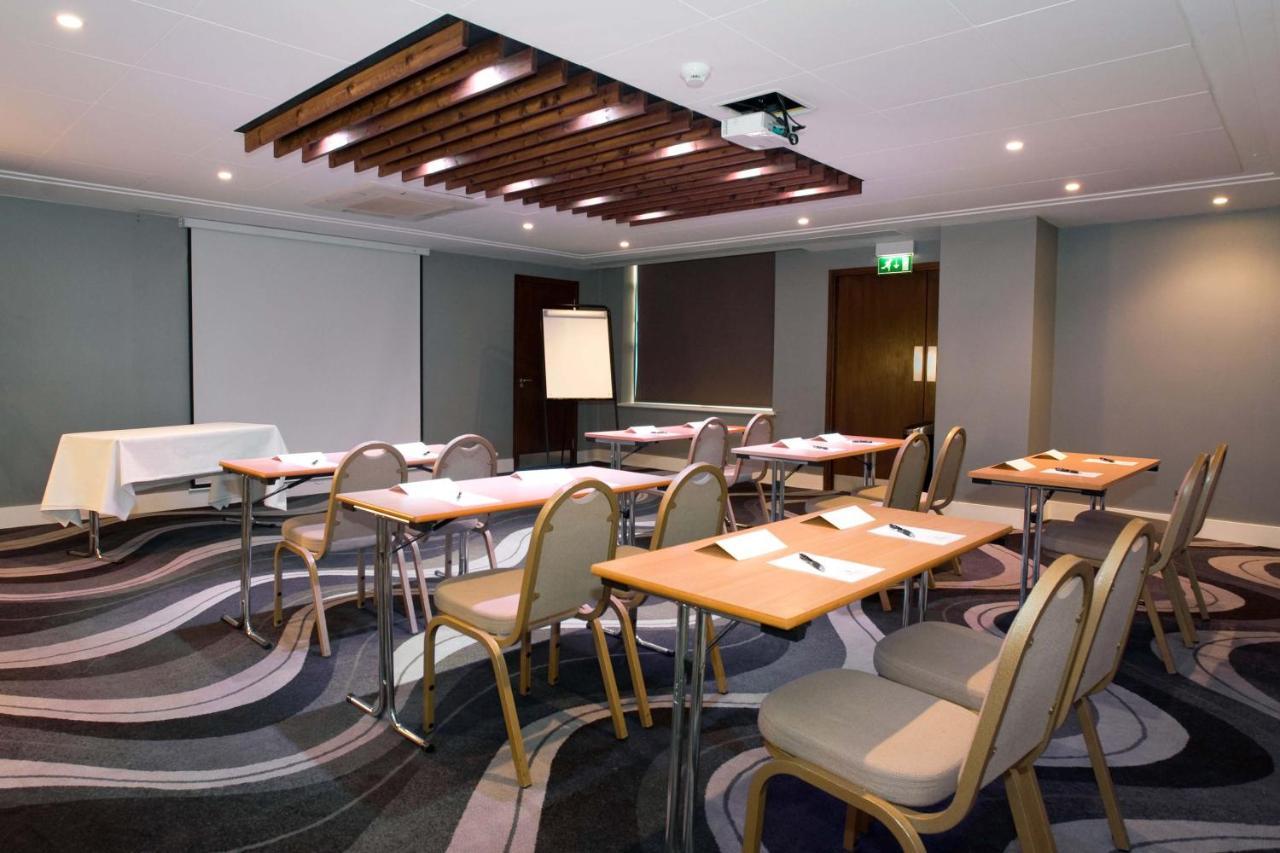 Sandman Signature London Gatwick Hotel Crawley  Dış mekan fotoğraf