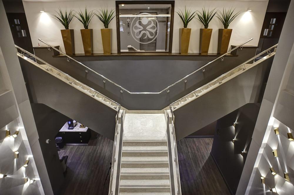 Sandman Signature London Gatwick Hotel Crawley  Dış mekan fotoğraf