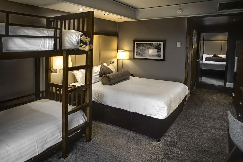 Sandman Signature London Gatwick Hotel Crawley  Dış mekan fotoğraf