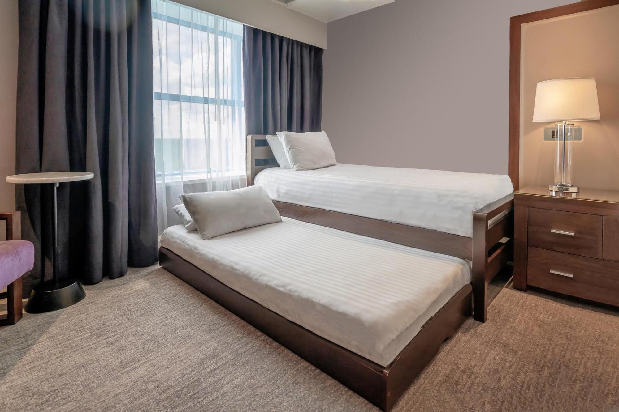 Sandman Signature London Gatwick Hotel Crawley  Dış mekan fotoğraf